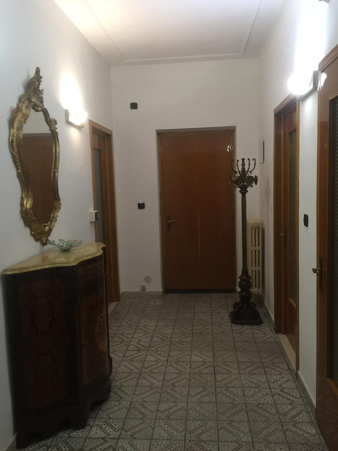Casa Salice Lägenhet Racconigi Rum bild