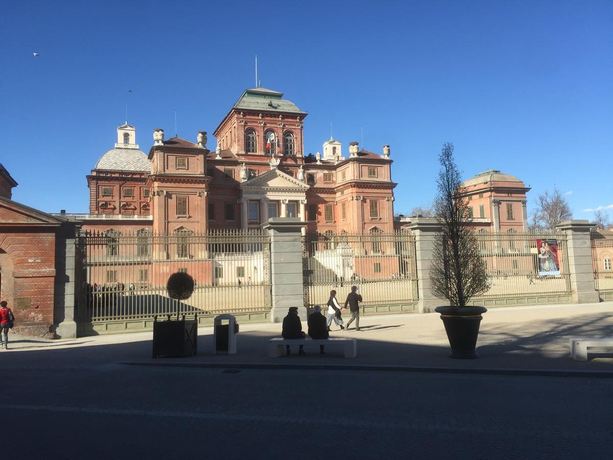 Casa Salice Lägenhet Racconigi Exteriör bild